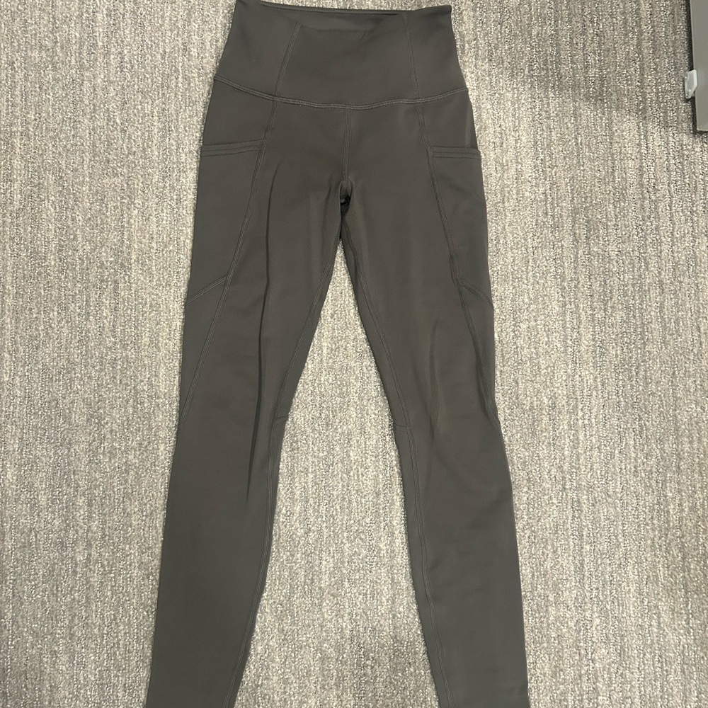 Quince XS olive green leggings with pockets